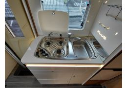 Low Profile Motorhome ROLLER TEAM Zefiro 291 TL in Sale Occasion