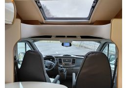 Low Profile Motorhome ROLLER TEAM Zefiro 291 TL in Sale Occasion