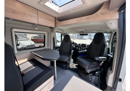 Camper Van DETHLEFFS Globetrail Active 600 DS en Catalog