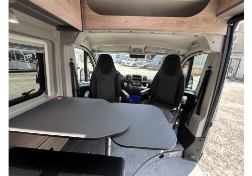 Camper Van DETHLEFFS Globetrail Active 600 DS en Catalog