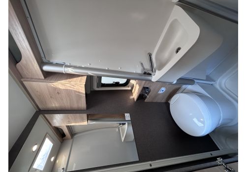Camper Van DETHLEFFS Globetrail Active 600 DS en Catalog