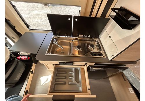Camper Van DREAMER D43UP FUN+ en Catalog