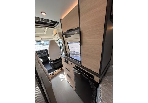Camper Van DREAMER D43UP FUN+ en Catalog
