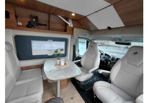 Camper Van RAPIDO V65XL en Catalog