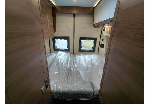 Camper Van RAPIDO V65XL en Catalog