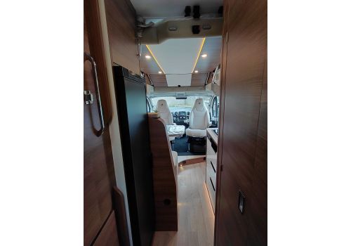 Camper Van RAPIDO V65XL en Catalog