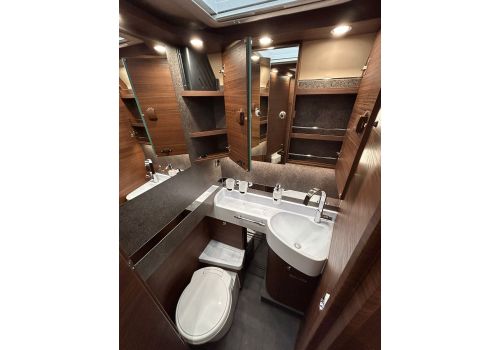 Integral Motorhome CARTHAGO Chic c-line I 5.0 QB en Catalog