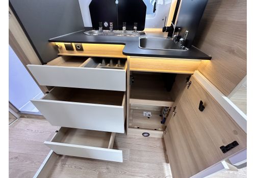 Integral Motorhome ITINEO SB740 en Catalog