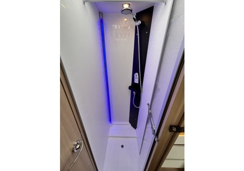 Integral Motorhome ITINEO SB740 en Catalog