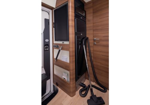 Integral Motorhome RAPIDO I96M ALDE en Catalog