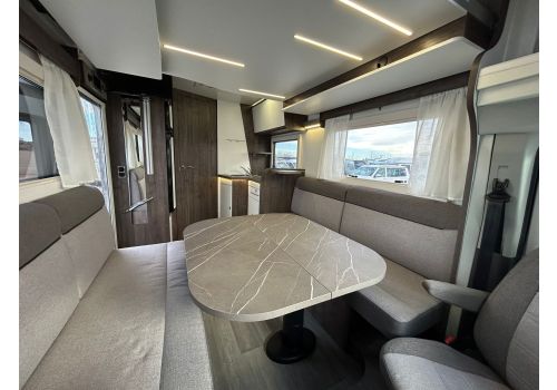 Low Profile Motorhome BENIMAR Tessoro 488 en Sale Occasion