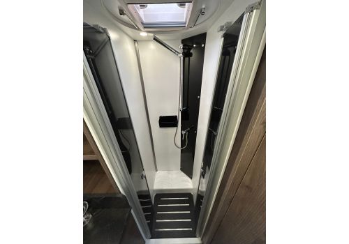 Low Profile Motorhome BENIMAR Tessoro 488 en Sale Occasion