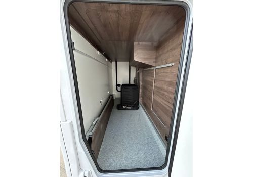 Low Profile Motorhome BENIMAR Tessoro 488 en Sale Occasion