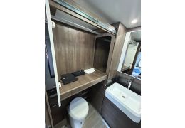 Low Profile Motorhome BENIMAR Tessoro 488 in Sale Occasion