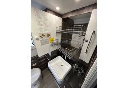 Low Profile Motorhome BENIMAR Tessoro 488 in Sale Occasion