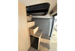Camper Van SUNLIGHT Cliff 540 VanLife in Catalog