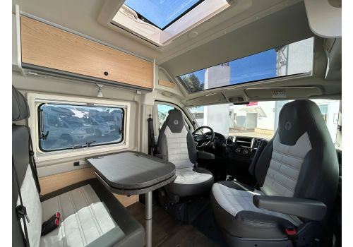Camper Van SUNLIGHT Cliff 640 X en Catalog