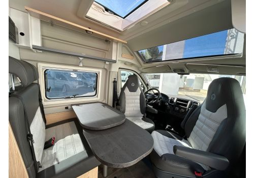 Camper Van SUNLIGHT Cliff 640 X en Catalog