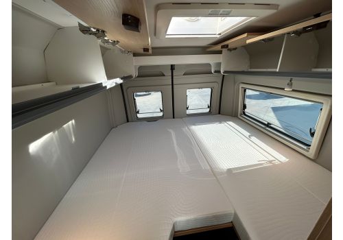 Camper Van SUNLIGHT Cliff 640 X en Catalog