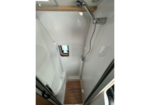 Camper Van SUNLIGHT Cliff 640 X en Catalog