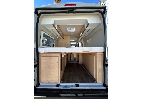 Camper Van SUNLIGHT Cliff 640 X en Catalog