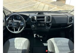 Camper Van SUNLIGHT Cliff 640 X in Catalog