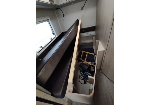 Low Profile Motorhome WEINSBERG R58 en Sale Occasion