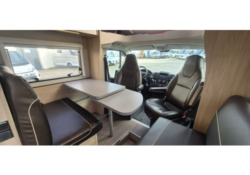 Low Profile Motorhome WEINSBERG R58 en Sale Occasion