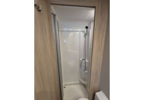 Low Profile Motorhome WEINSBERG R58 en Sale Occasion