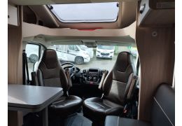 Low Profile Motorhome WEINSBERG R58 in Sale Occasion