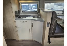 Low Profile Motorhome WEINSBERG R58 en Sale Occasion