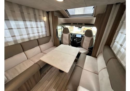 Low Profile Motorhome ROLLER TEAM Kronos 234 TL en Sale Occasion
