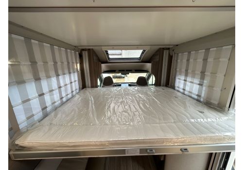 Low Profile Motorhome ROLLER TEAM Kronos 234 TL en Sale Occasion