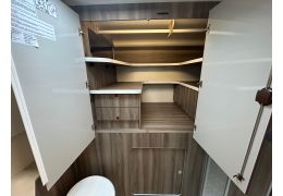 Low Profile Motorhome ROLLER TEAM Kronos 234 TL en Catalog