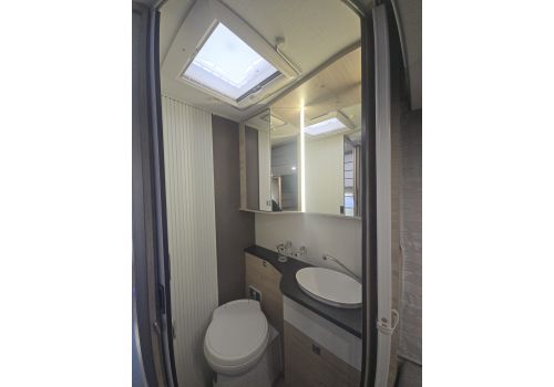 Low Profile Motorhome CHALLENGER 396 en Sale Occasion