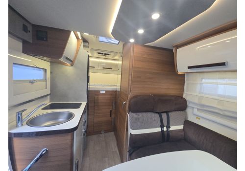 Low Profile Motorhome ELNAGH Baron en Sale Occasion