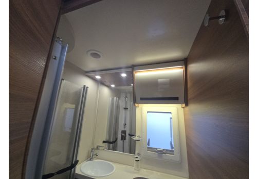 Low Profile Motorhome ELNAGH Baron en Sale Occasion