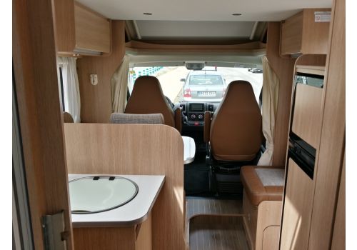 Low Profile Motorhome SUNLIGHT T-69 L 10 year limited en Sale Occasion