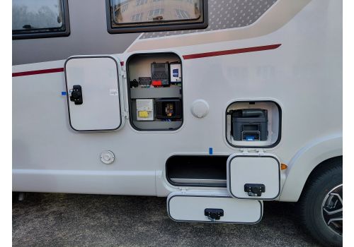 Integral Motorhome RAPIDO 8096dF en Sale Occasion