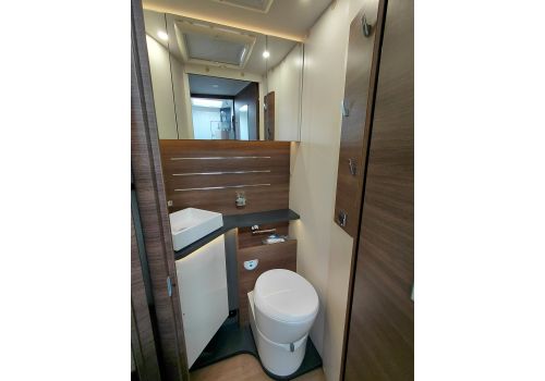 Integral Motorhome RAPIDO 8096dF en Sale Occasion