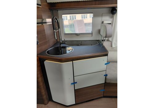Integral Motorhome RAPIDO 8096dF en Sale Occasion