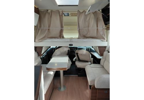 Integral Motorhome RAPIDO 8096dF en Sale Occasion