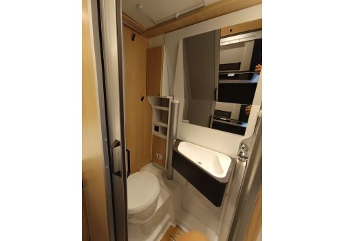 Camper Van SUNLIGHT Cliff 600 X RT en Catalog