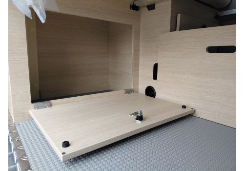 Camper Van DREAMER CamperFive Fun + en Sale Occasion