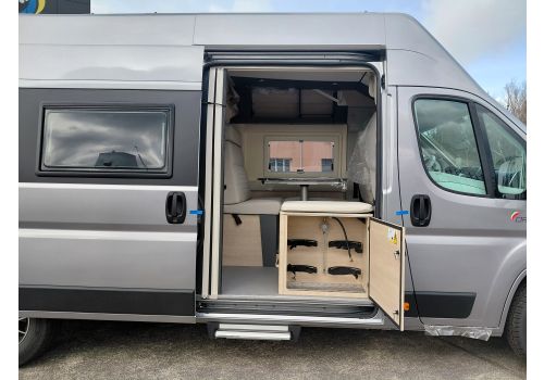Camper Van DREAMER CamperFive Fun + en Sale Occasion