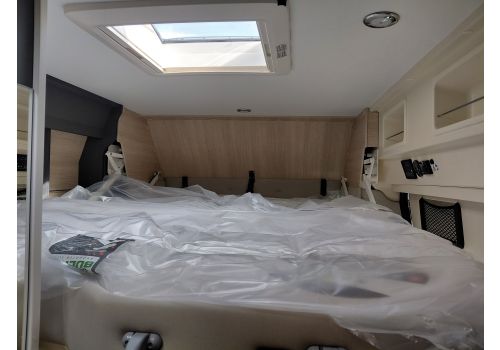 Camper Van DREAMER CamperFive Fun + en Sale Occasion