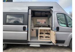 Camper Van DREAMER CamperFive Fun + en Catalog