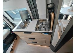 Camper Van DREAMER CamperVan XL Select en Catalog