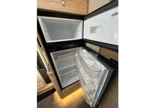 Integral Motorhome DETHLEFFS Esprit I 7150-2 EB en Sale Occasion
