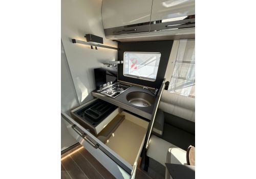 Integral Motorhome ROLLER TEAM Zefiro 287 INT en Sale Occasion